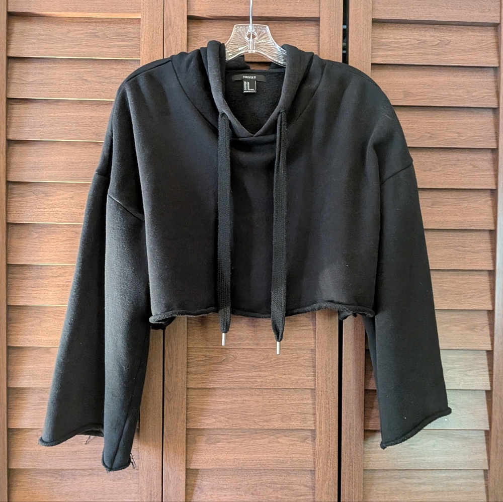 Forever 21 Black Cropped Hoodie